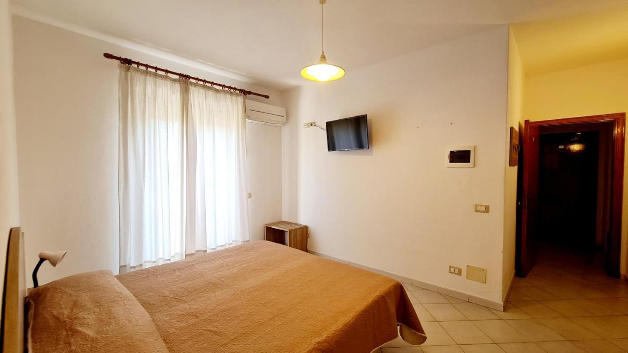 Cocos Park Ischia Bed & Breakfast Forio di Ischia Oda fotoğraf